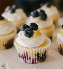 Cupcakes za blueberry na limao