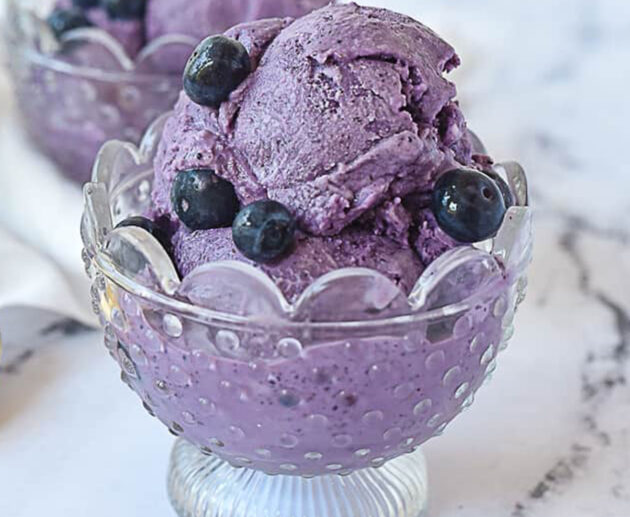 Ice cream ya blueberry | Jarida la Mapishi