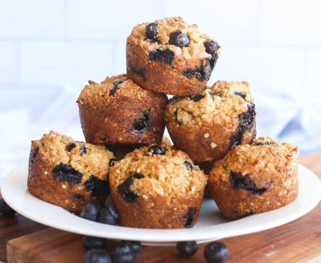 Muffins za blueberry na shayiri | Jarida la Mapishi