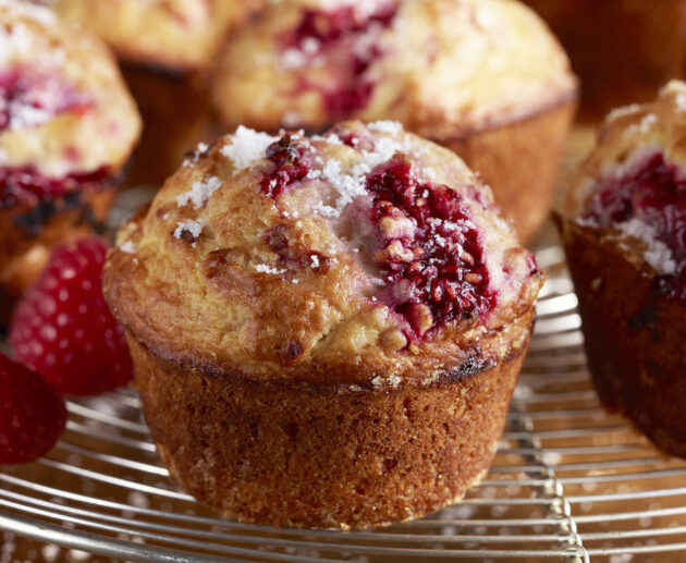 Muffins za kiazisukari na raspberry | Jarida la Mapishi