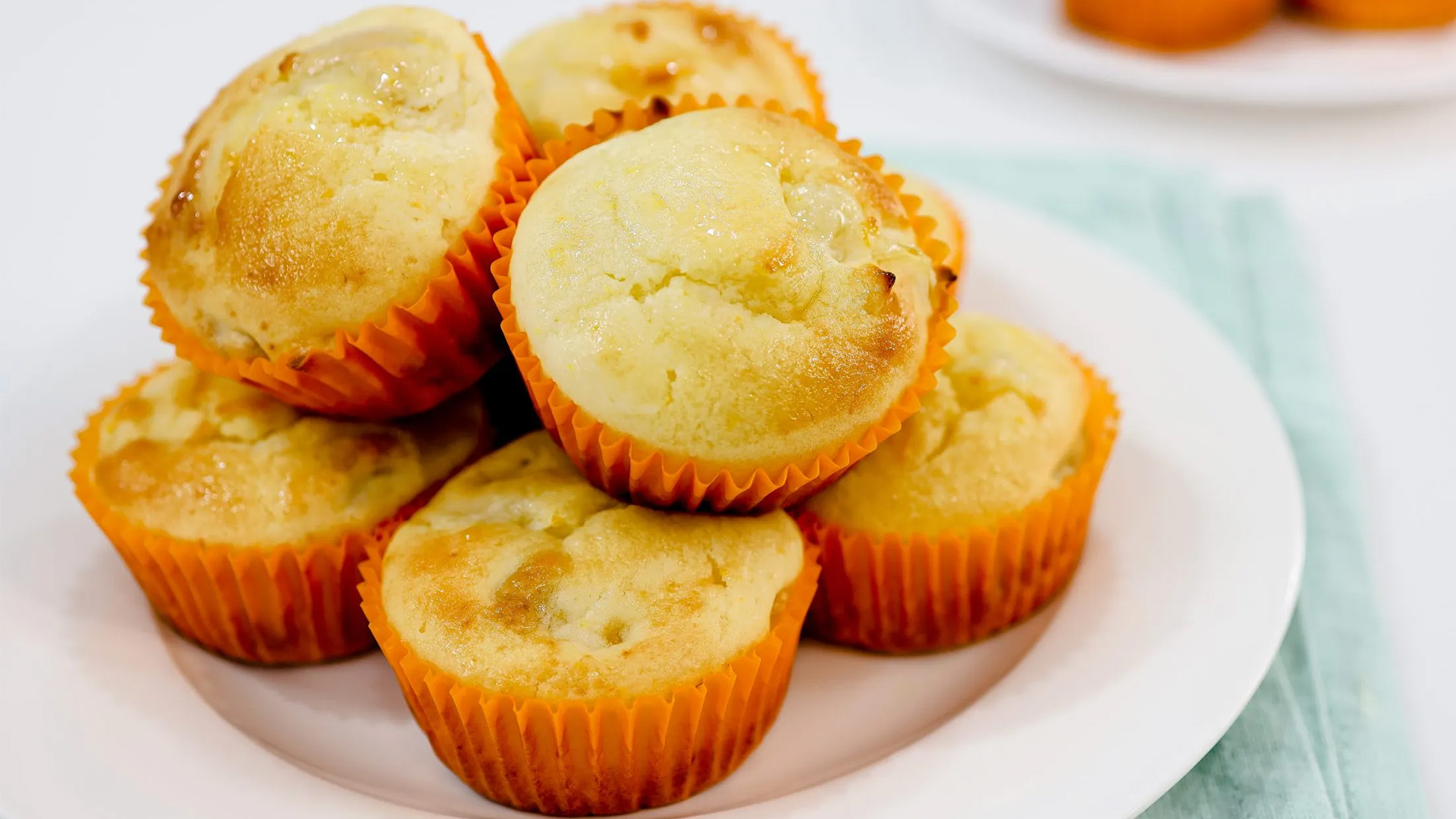 Muffins za machungwa | Jarida la Mapishi