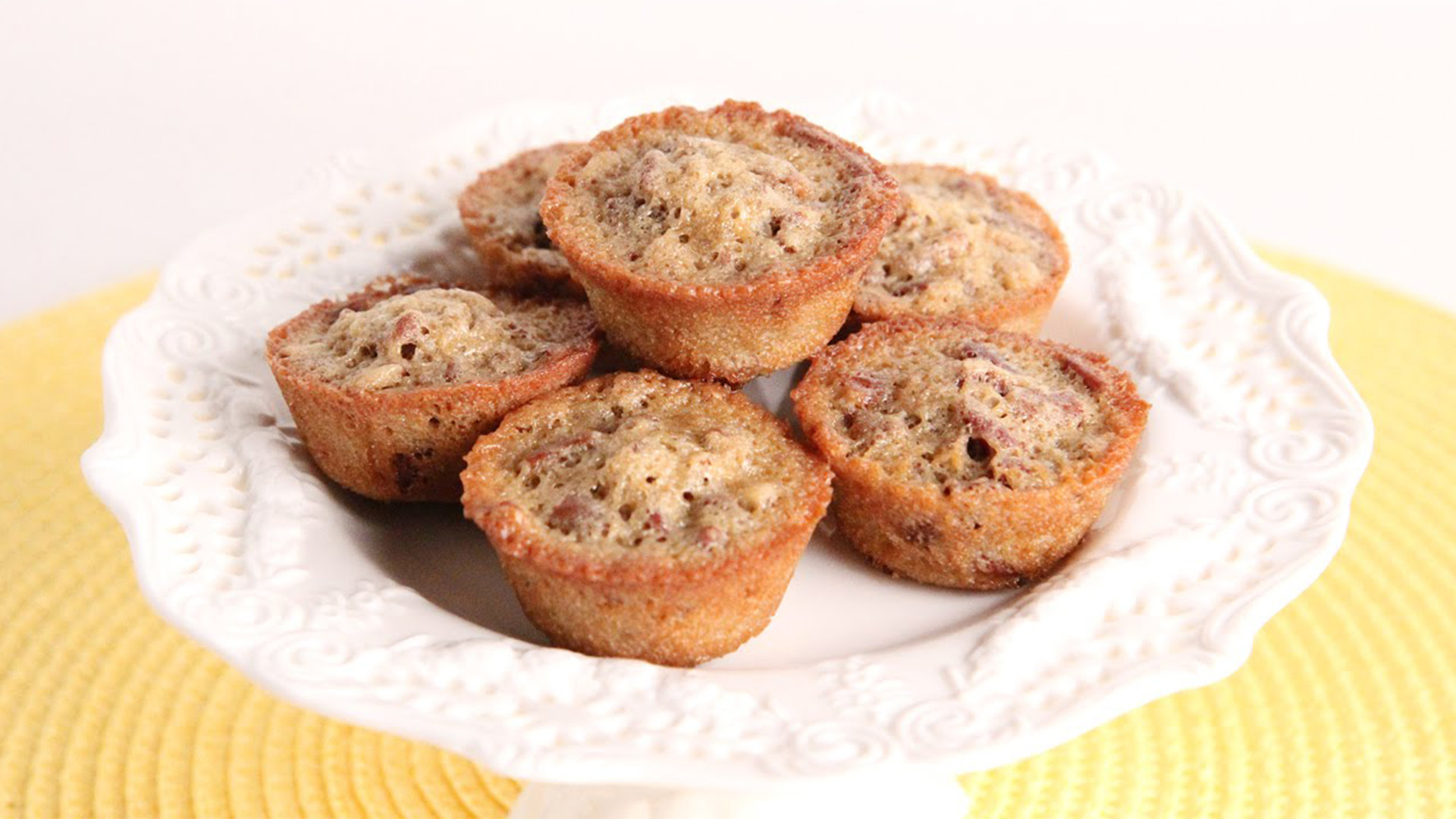 Muffins za pekani | Jarida la Mapishi
